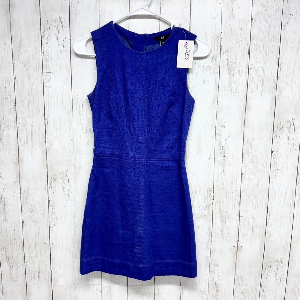 H&M Dress Women Size 2 Blue Woven Textured Sleeveless Mini Zip‎ Back Belt Loops